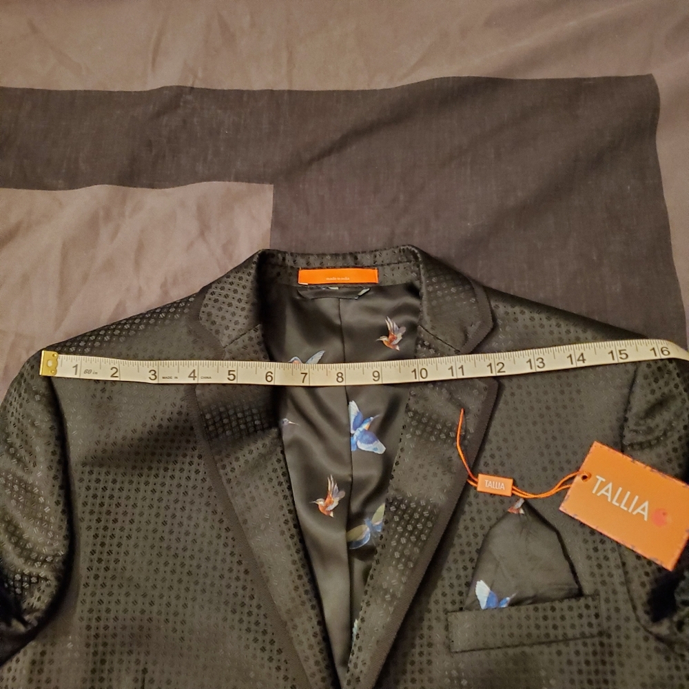 Boy's Tallia Nordstrom Rack Size 18 Textured Hummingbird Regular Black Blazer - Picture 4 of 10